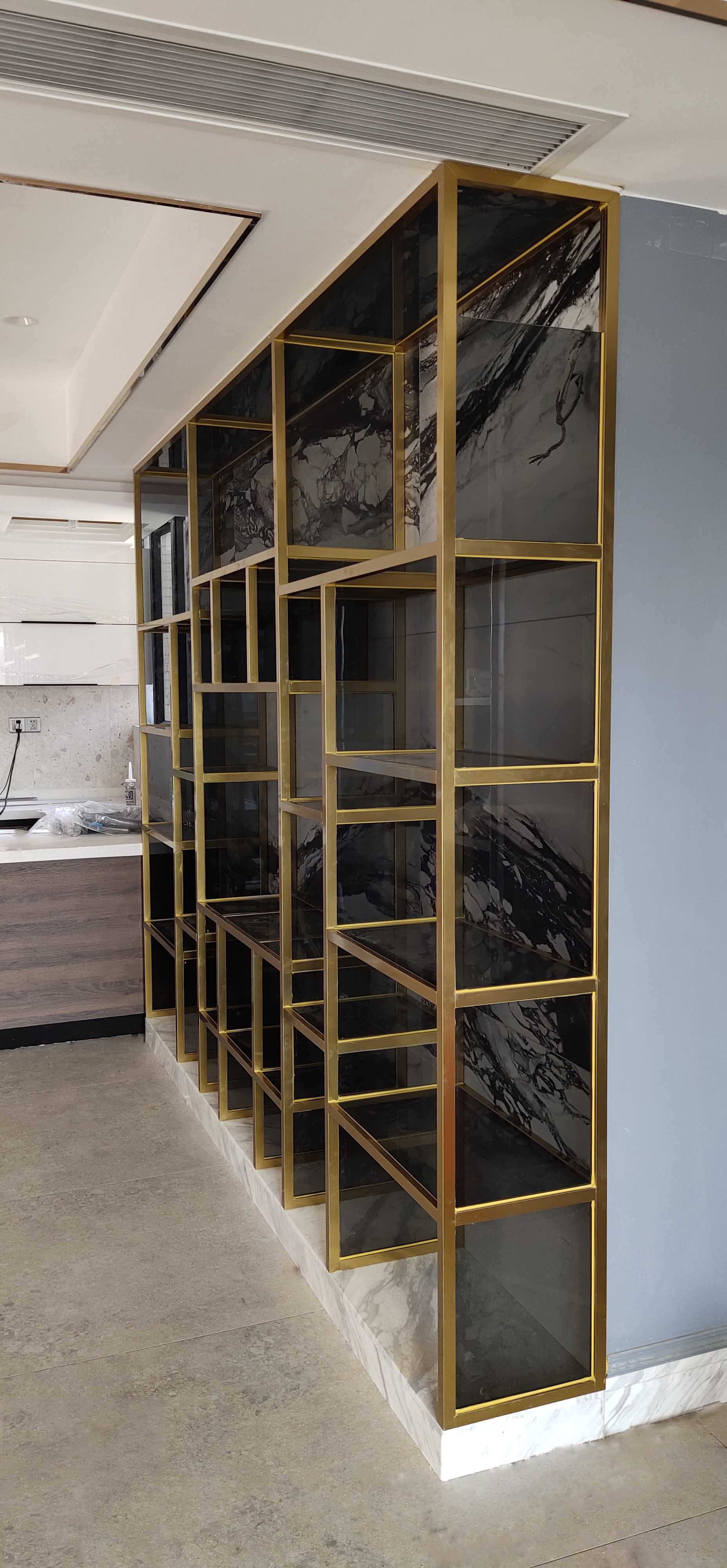 不銹鋼裝飾展柜 不銹鋼裝飾展柜