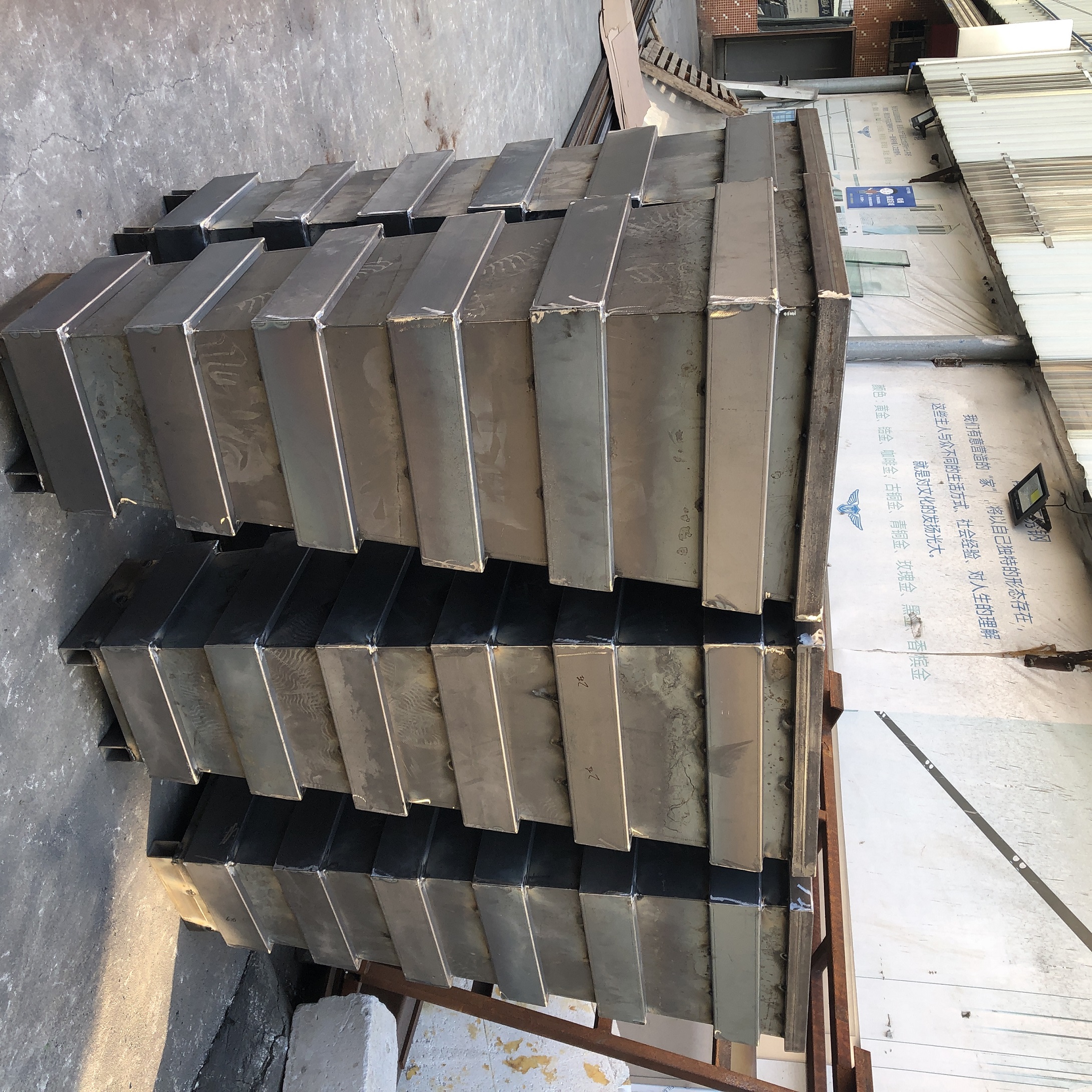 河岸花盆護(hù)欄 河岸花盆護(hù)欄